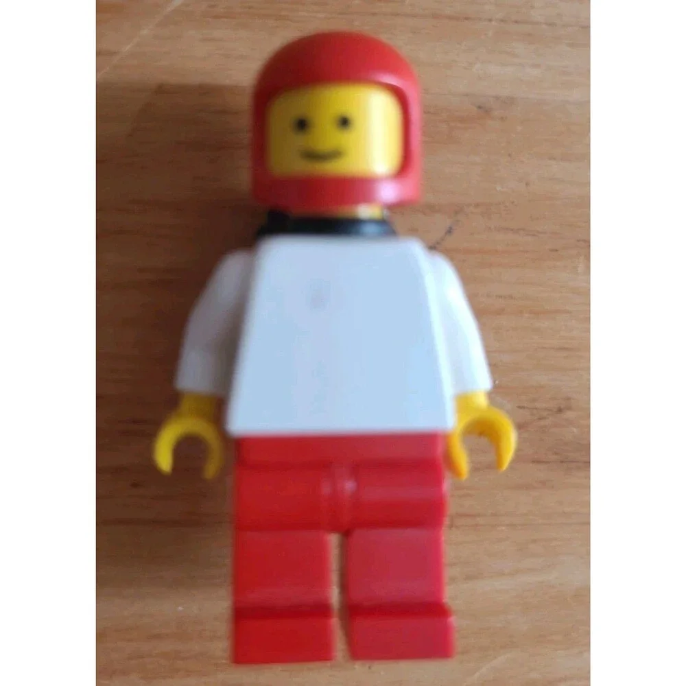 Lot 9 Lego Minifigures Assorted Police Spaceman Firefighters
